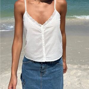 Brandy Melville White Lace Trim Cami Sylvie Top